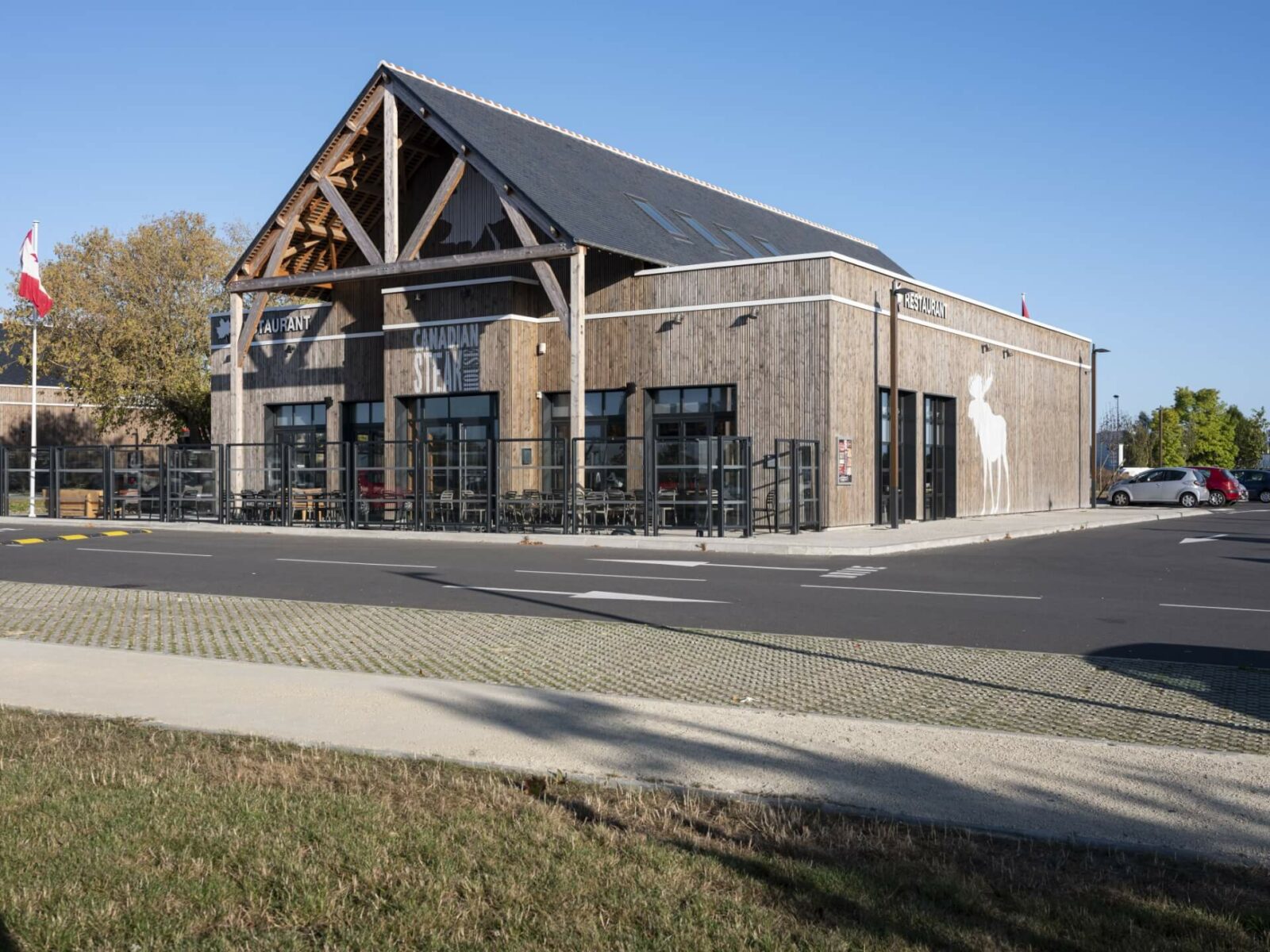 ATELIER LOYER 2 ZAC LA TEILLAIS 1