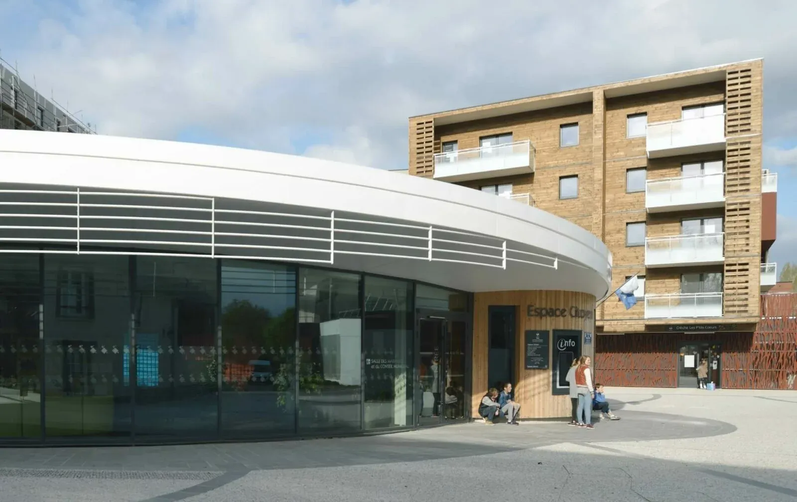 Atelier Loyer ARCHITECTE RENNES ATELIER LOYER 8 ESPACE CITOYEN 9