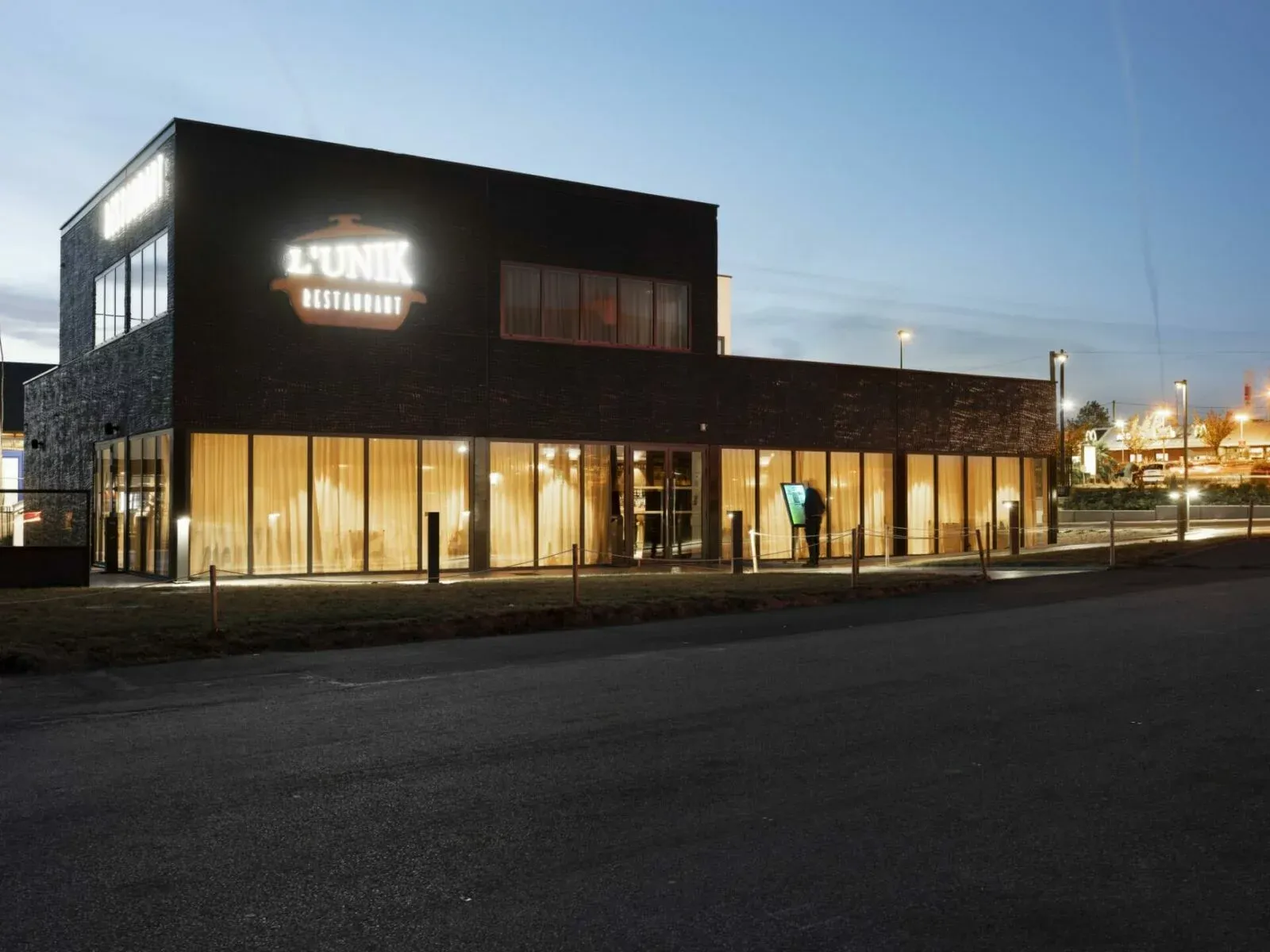 Atelier Loyer ARCHITECTE RENNES ATELIER LOYER ARCHITECTE RENNES Image 7 8