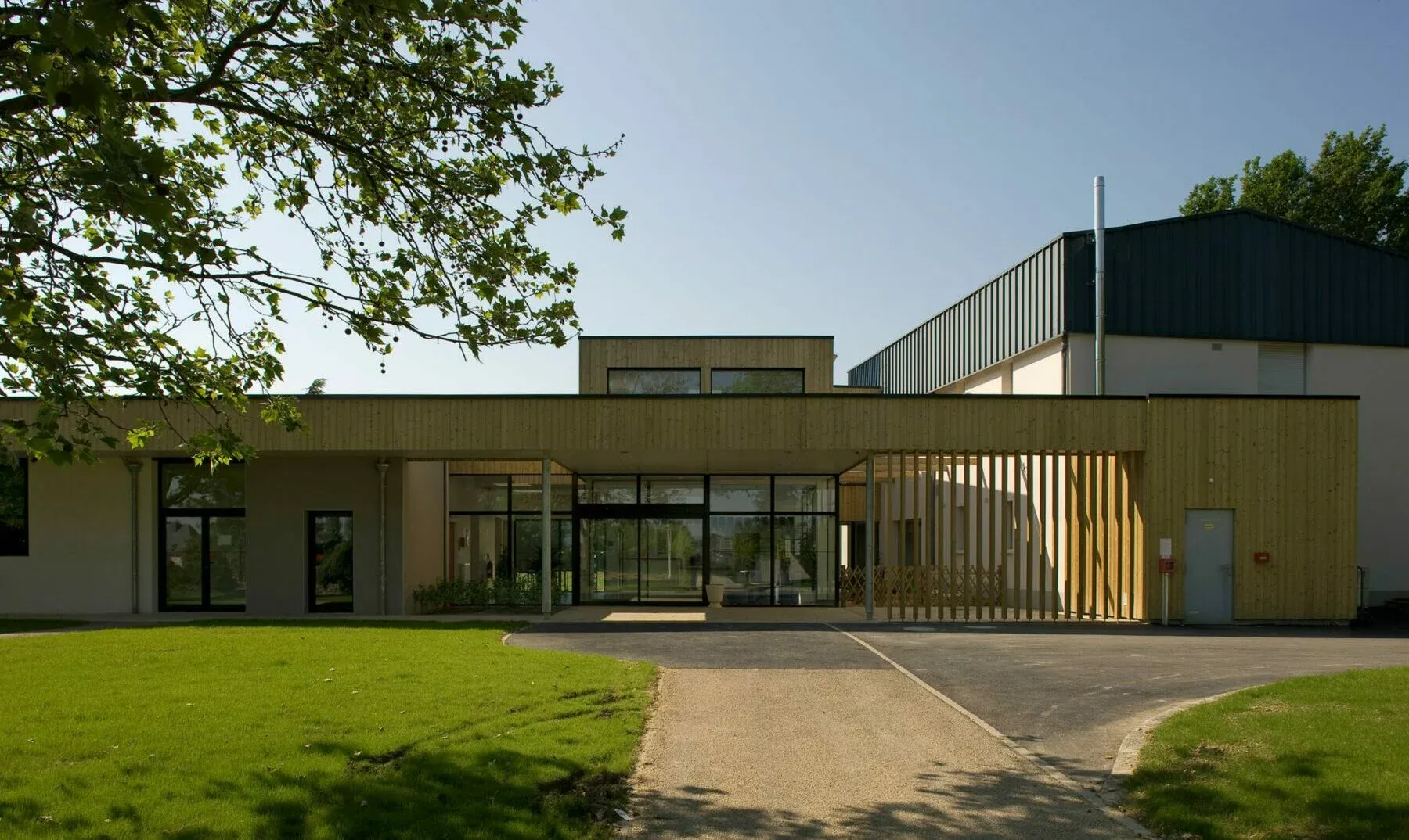 Atelier Loyer ARCHITECTE RENNES Atelier Loyer ARCHITECTE RENNES COUVERTURE Scaled E1714056843216