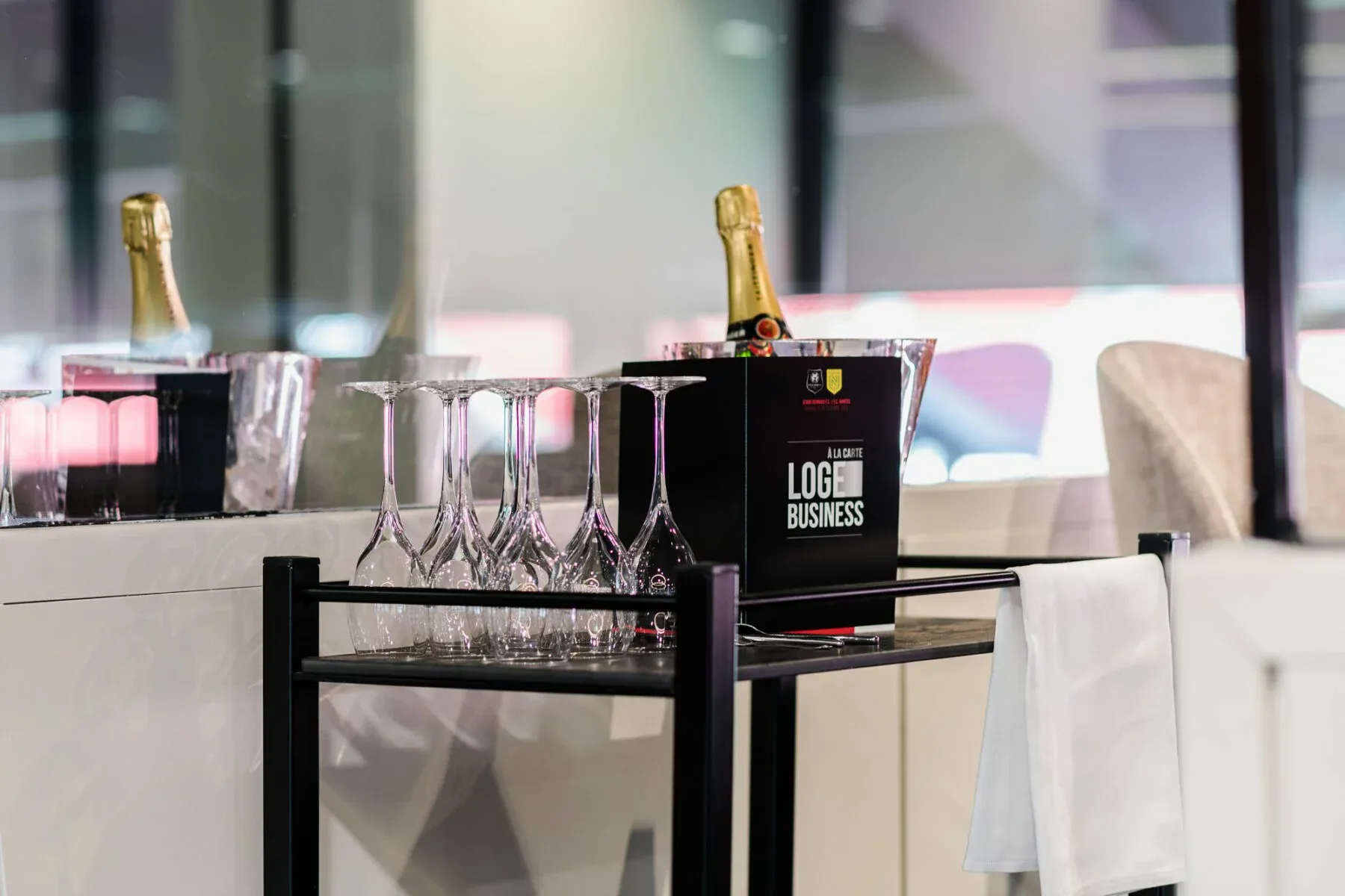 Atelier Loyer ARCHITECTE RENNES Atelier Loyer ARCHITECTE RENNES Leya Hallereau Loyer Architecture Stade Rennais 19 Salon Convivio